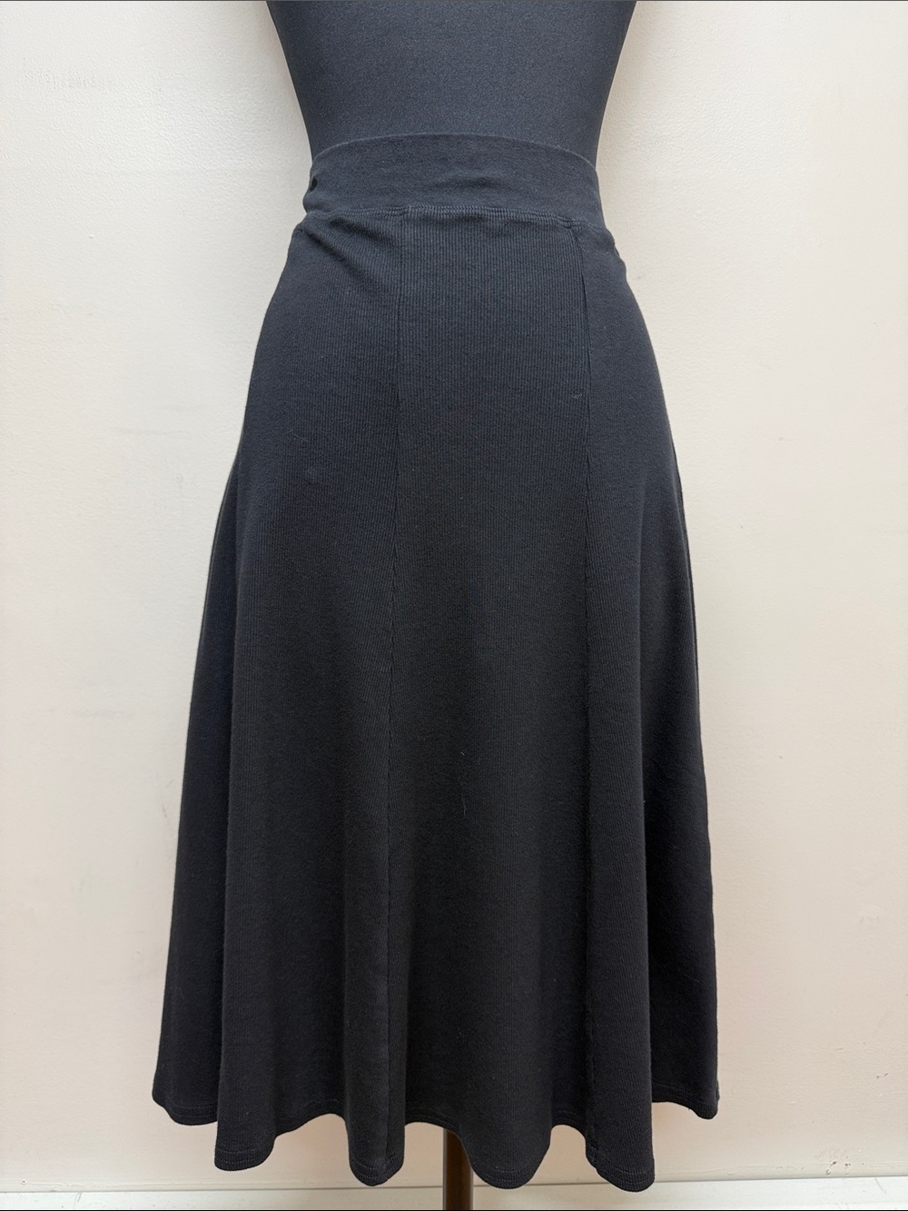 Hard Tail Ribbed A-Line Midi Skirt